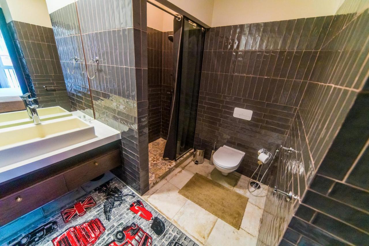 Hotel Manica Esentai City Almaty Esterno foto