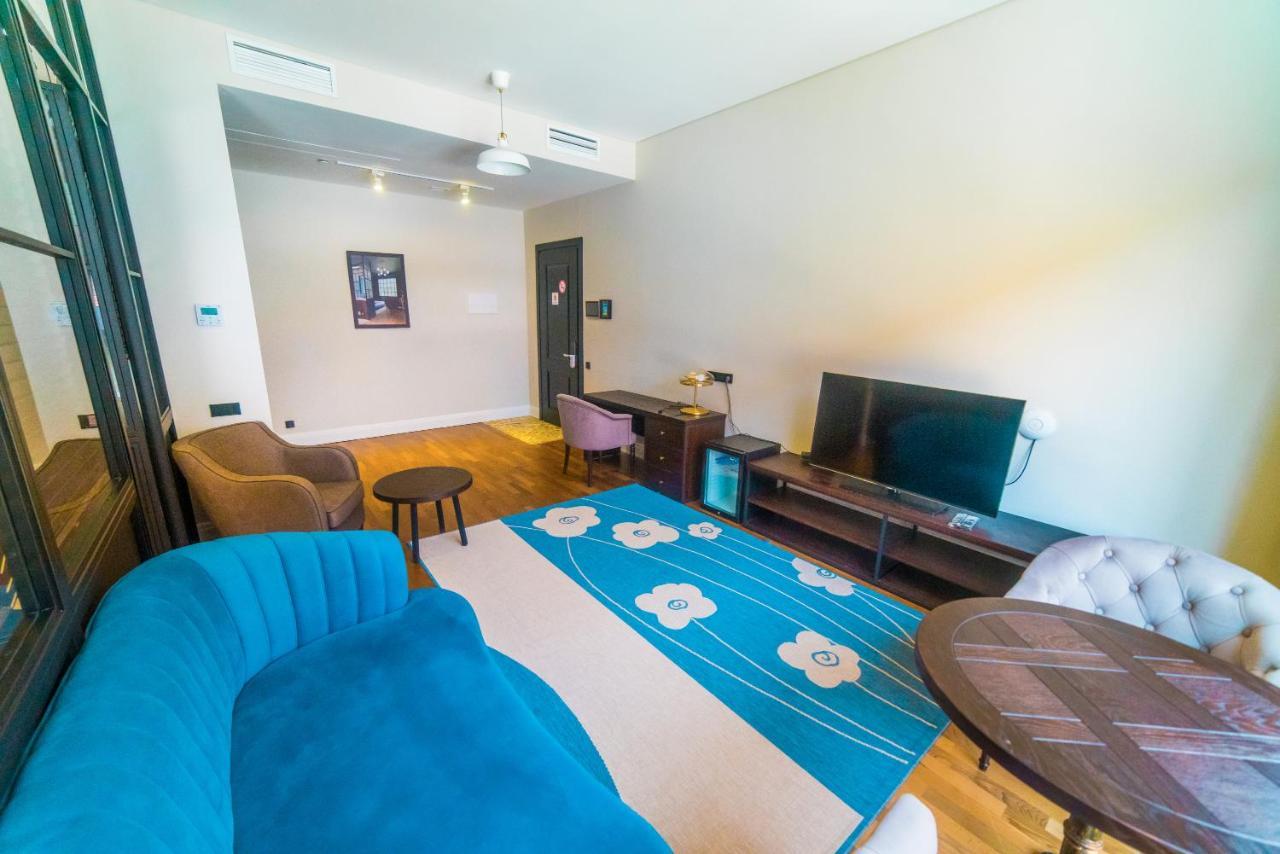 Hotel Manica Esentai City Almaty Esterno foto